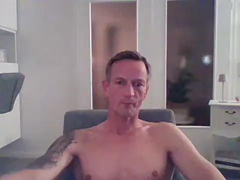 Snapshot of dirks71 chatting on 19, 3, 2025 dirks71 online show from 19, 3, 2025