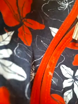 Elza kom online show from 17, 9, 2025