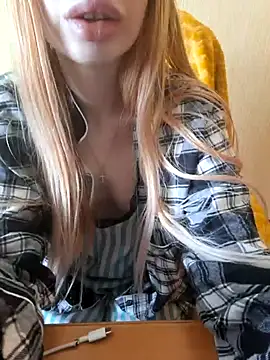 Elza kom online show from 15, 2, 2026