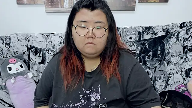 Snapshot of Nadine_asian chatting on 17, 12, 2024 Nadine asian online show from 17, 12, 2024