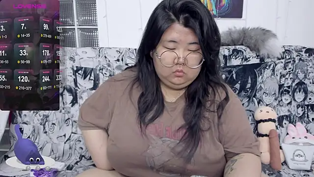 Snapshot of Nadine_asian chatting on 20, 9, 2025 Nadine asian online show from 20, 9, 2025