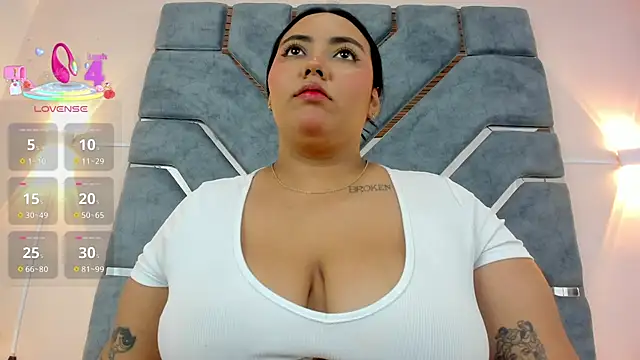 LucciaPorter online show from 6, 11, 2025