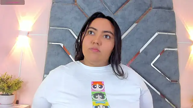 LucciaPorter online show from 20, 3, 2026