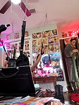 luvs2cumm69 online show from 21, 2, 2025