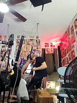 luvs2cumm69 online show from 21, 10, 2025