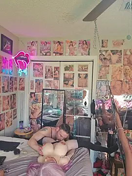Snapshot of luvs2cumm69 chatting on 7, 5, 2026 luvs2cumm69 online show from 7, 5, 2026