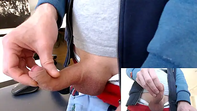 Snapshot of sperma_tributes chatting on 31, 1, 2025 sperma tributes online show from 31, 1, 2025