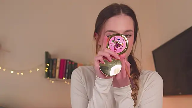 Snapshot of NeonShine chatting on 23, 2, 2025 NeonShine online show from 23, 2, 2025