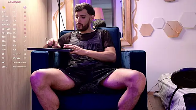 Snapshot of enzo_herrera01 chatting on 27, 2, 2025 enzo herrera01 online show from 27, 2, 2025