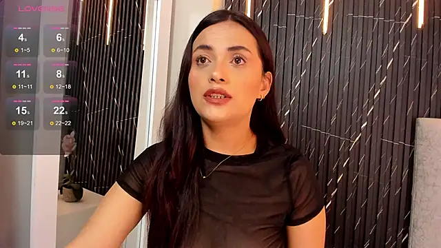 Snapshot of katrina_kaif_x chatting on 14, 3, 2025 katrina kaif x online show from 14, 3, 2025