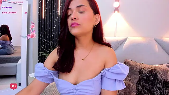 Snapshot of katrina_kaif_x chatting on 15, 9, 2025 katrina kaif x online show from 15, 9, 2025