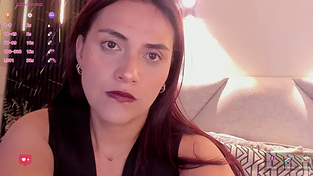 Snapshot of katrina_kaif_x chatting on 18, 10, 2025 katrina kaif x online show from 18, 10, 2025