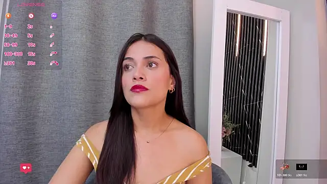 Snapshot of katrina_kaif_x chatting on 16, 12, 2025 katrina kaif x online show from 16, 12, 2025