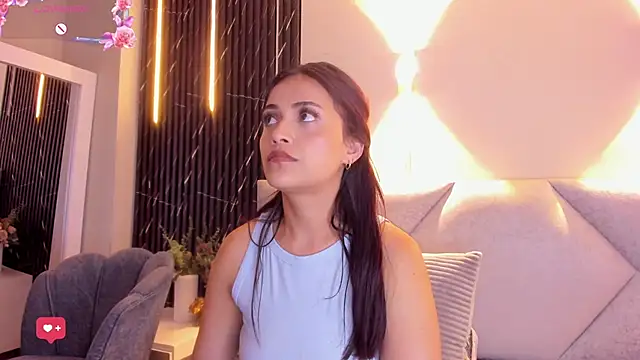 Snapshot of katrina_kaif_x chatting on 2, 3, 2026 katrina kaif x online show from 2, 3, 2026