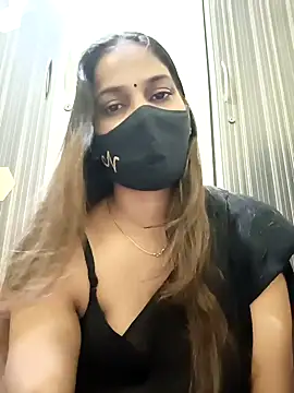 Snapshot of indianliza chatting on 8, 2, 2025 indianliza online show from 8, 2, 2025