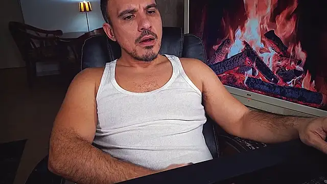 Snapshot of officeman7 chatting on 26, 1, 2025 officeman7 online show from 26, 1, 2025