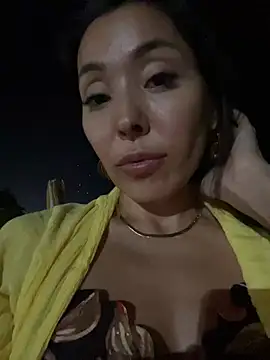 Snapshot of IzanamiTime chatting on 31, 12, 2024 IzanamiTime online show from 31, 12, 2024