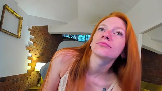 Snapshot of Aliceginger99 chatting on 5, 11, 2025 Aliceginger99 online show from 5, 11, 2025