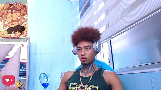 sexy blacks  online show from 5, 3, 2025