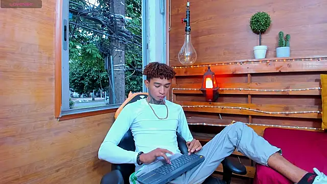 sexy blacks  online show from 10, 3, 2025