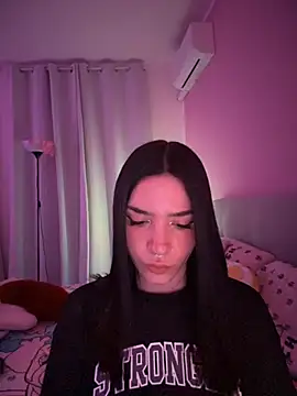 Snapshot of ShannonShanny chatting on 9, 11, 2025 ShannonShanny online show from 9, 11, 2025