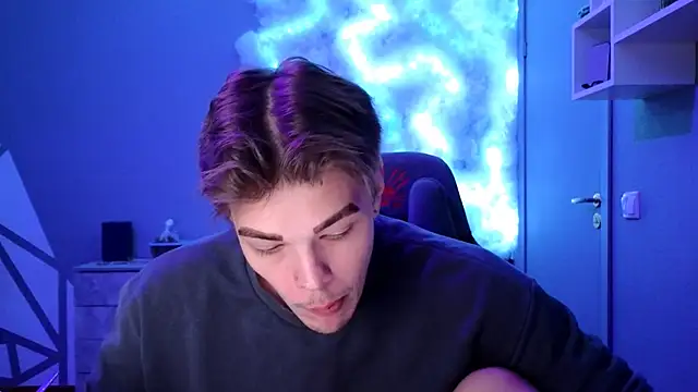 Snapshot of DENIS_HERE chatting on 5, 12, 2024 DENIS HERE online show from 5, 12, 2024