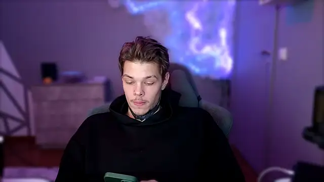 Snapshot of DENIS_HERE chatting on 14, 12, 2024 DENIS HERE online show from 14, 12, 2024