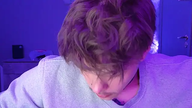 Snapshot of DENIS_HERE chatting on 29, 12, 2024 DENIS HERE online show from 29, 12, 2024