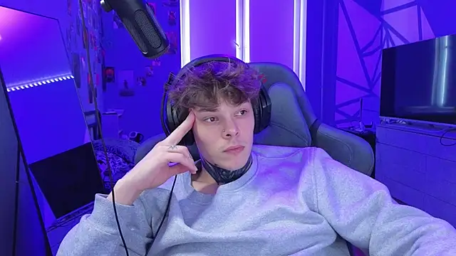 Snapshot of DENIS_HERE chatting on 15, 2, 2025 DENIS HERE online show from 15, 2, 2025