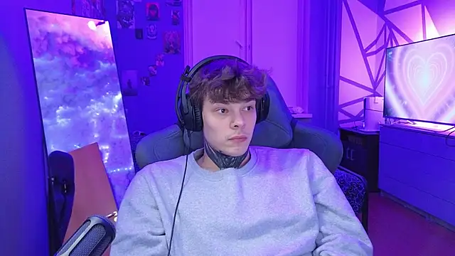 Snapshot of DENIS_HERE chatting on 15, 2, 2025 DENIS HERE online show from 15, 2, 2025