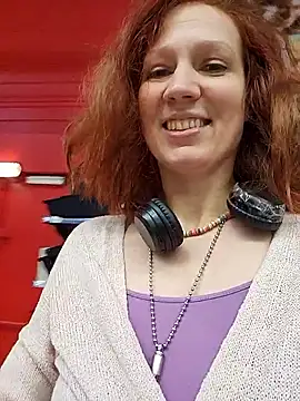 Exhibitionsplit online show from 20, 11, 2025