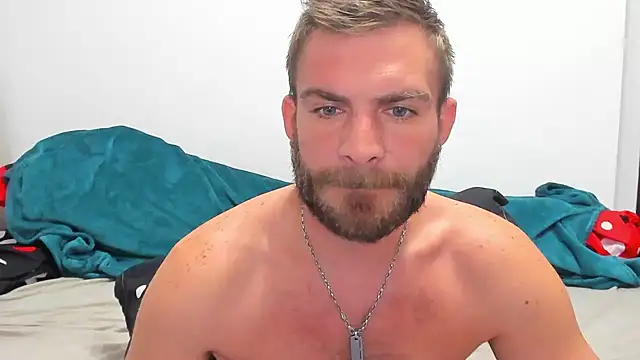 Snapshot of 10in_deluxe chatting on 15, 12, 2024 10in deluxe online show from 15, 12, 2024