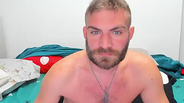 Snapshot of 10in_deluxe chatting on 18, 12, 2024 10in deluxe online show from 18, 12, 2024