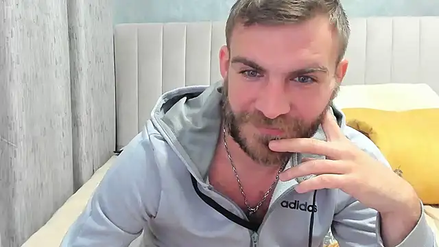 Snapshot of 10in_deluxe chatting on 30, 1, 2025 10in deluxe online show from 30, 1, 2025