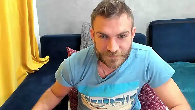 Snapshot of 10in_deluxe chatting on 24, 2, 2025 10in deluxe online show from 24, 2, 2025