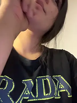 violet-333 online show from 18, 3, 2026