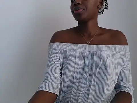 Snapshot of black___ghodess chatting on 17, 9, 2025 black   ghodess online show from 17, 9, 2025