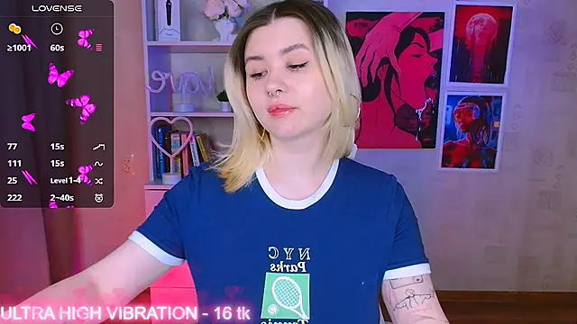 Snapshot of cutie_mili chatting on 28, 2, 2025 cutie mili online show from 28, 2, 2025