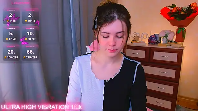 Snapshot of cutie_mili chatting on 30, 9, 2025 cutie mili online show from 30, 9, 2025