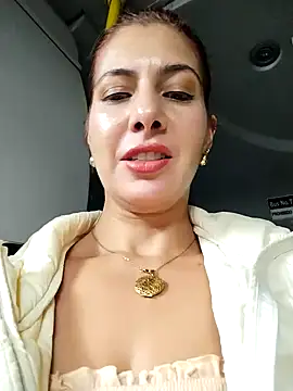 scarlett moore online show from 3, 2, 2025