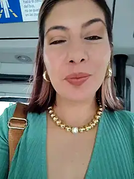 scarlett moore online show from 4, 10, 2025