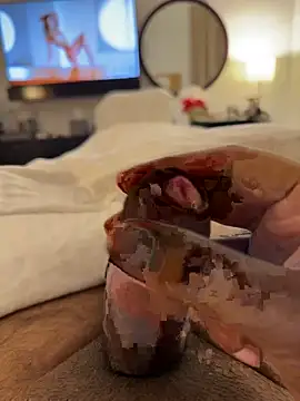 DesiRocco7 online show from 7, 4, 2026