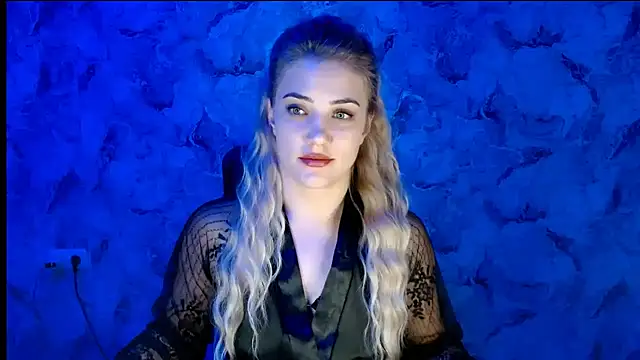 Snapshot of nika_gold1 chatting on 24, 10, 2025 nika gold1 online show from 24, 10, 2025