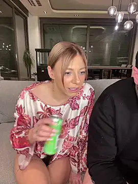 SexOnMyLvL online show from 24, 2, 2025