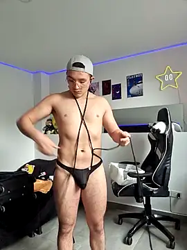 AustinSummerr online show from 16, 10, 2025