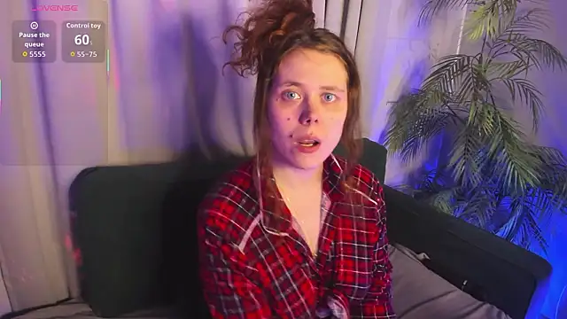 SophiePure online show from 13, 3, 2026