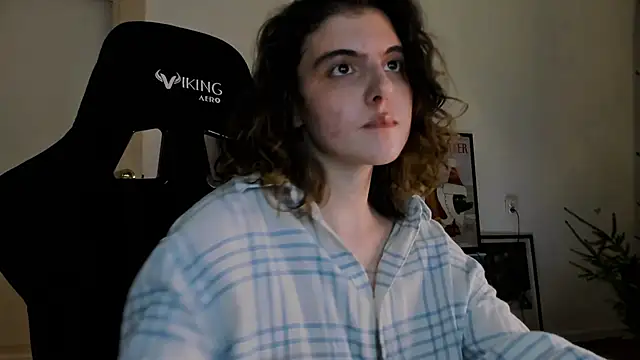 emmamurrr online show from 25, 12, 2024