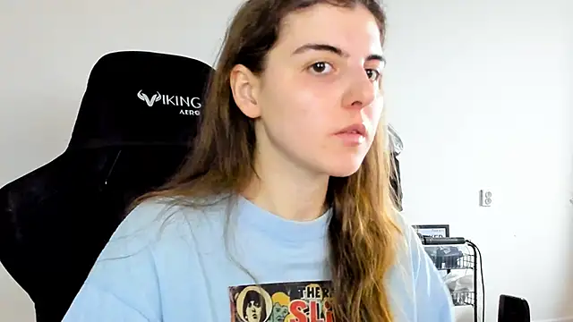 emmamurrr online show from 1, 12, 2025