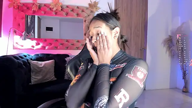 AmelyaMann online show from 31, 5, 2026