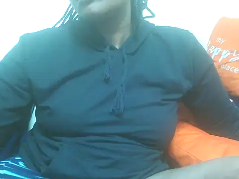 Snapshot of Sexy_Riri chatting on 4, 10, 2025 Sexy Riri online show from 4, 10, 2025